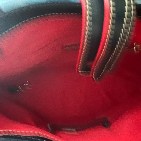 Rooney and Burke Disney purse - Picture 5 of 5